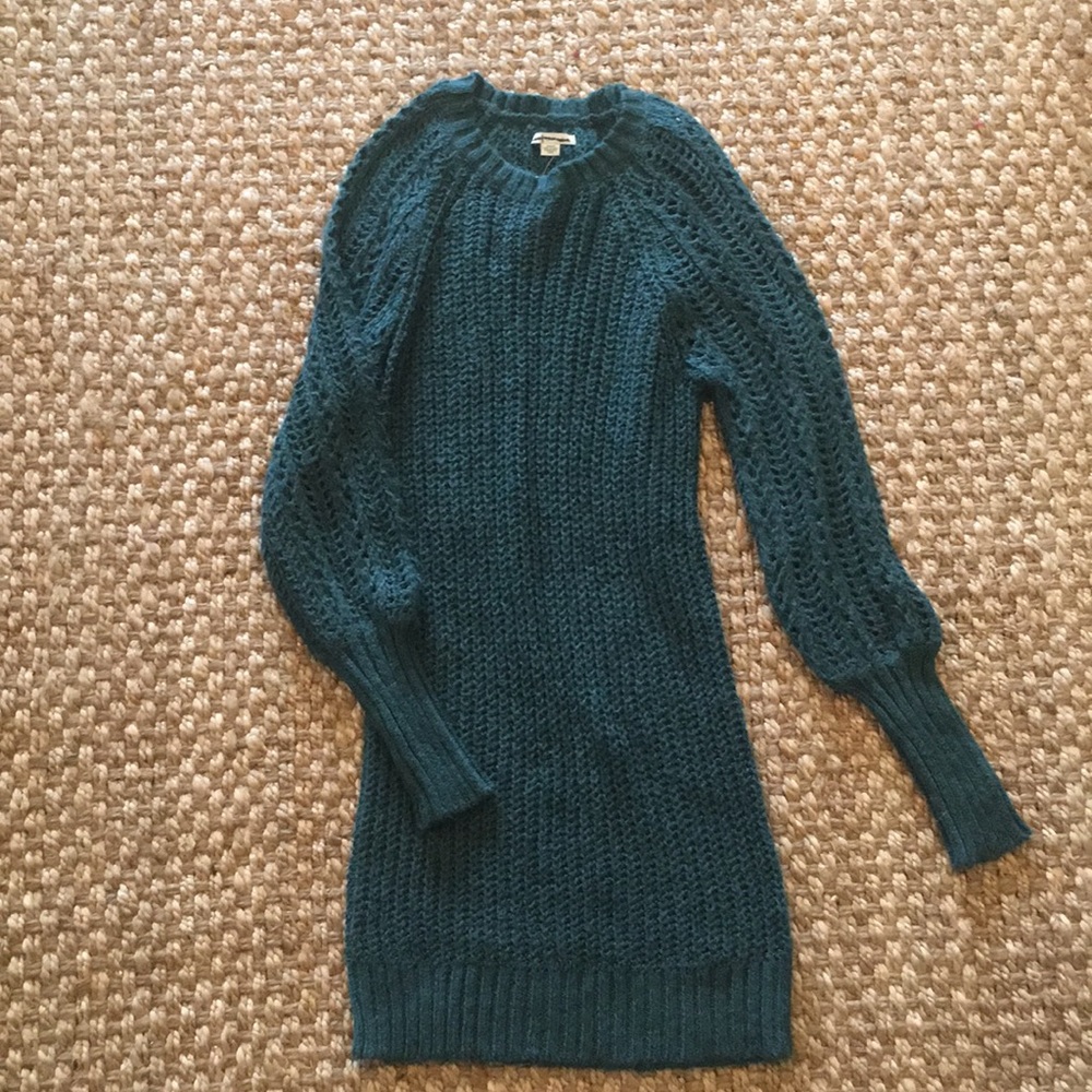 NWOT American Eagle sweater dress size small